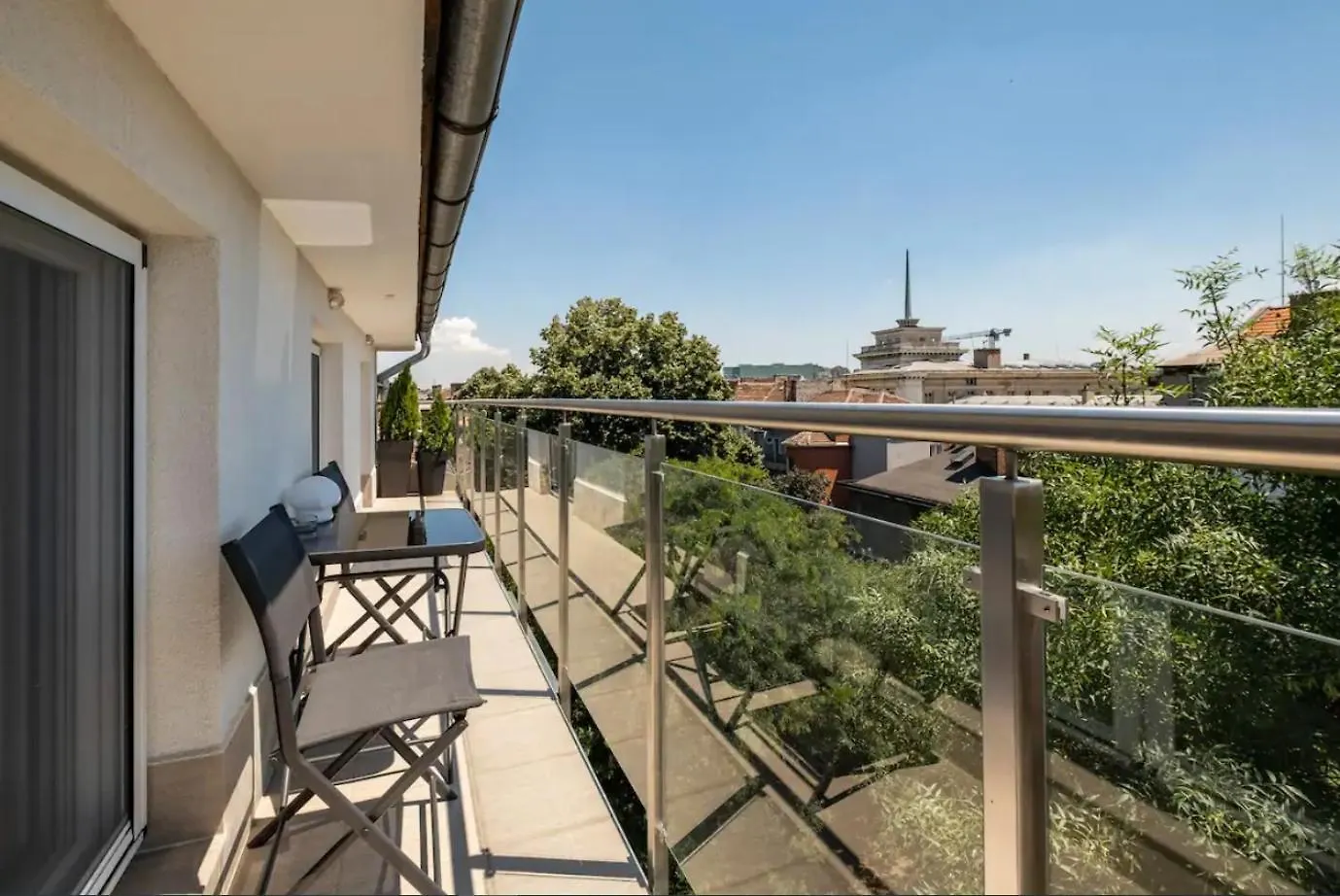 Lovely 1-Bdr Apartment With View Of Cathedral Sofia Bulgaria